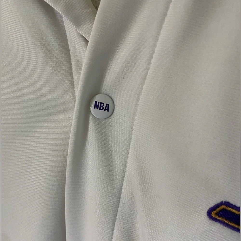 Lakers- 2X NBA vintage 90’s lined button up jersey/polo. Excellent preowned! - Picture 10 of 13